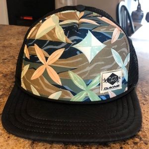 Dakine Men’s Plate Lunch Trucker Hat
